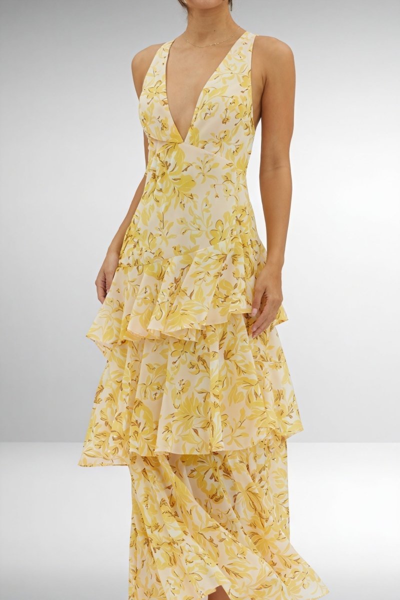 Robe imprimée à fleurs et décolleté profond