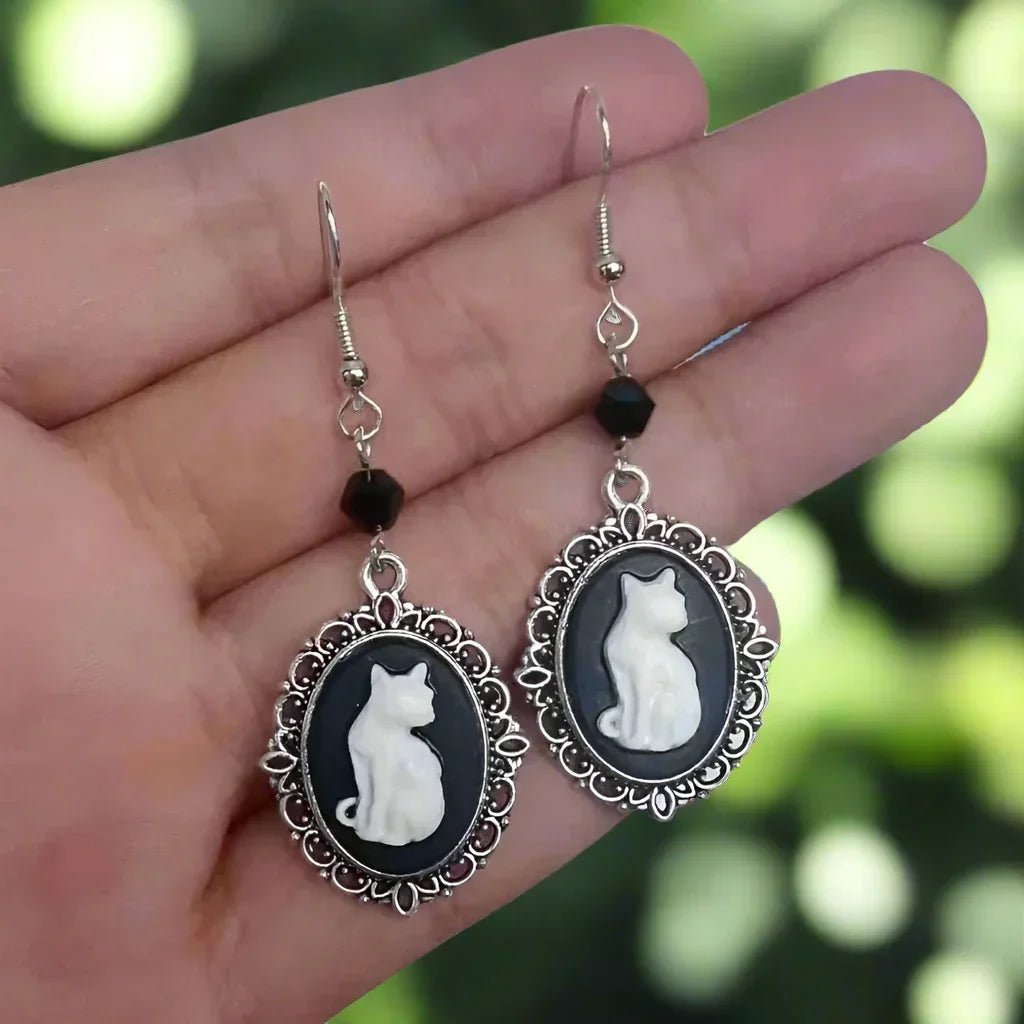 Boucles d'oreilles vintage blanches en forme de chat – Bijoux en argent pour femmes