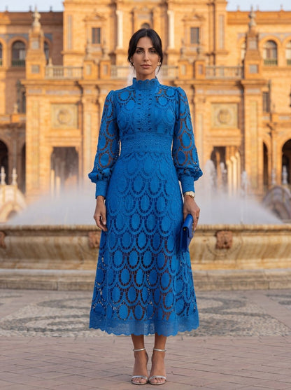 Carmona | Robe en dentelle de printemps